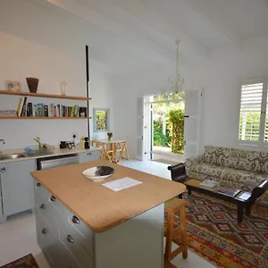 Chalet Willow