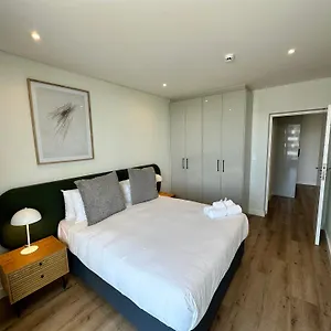 Apartment Newlands Peak